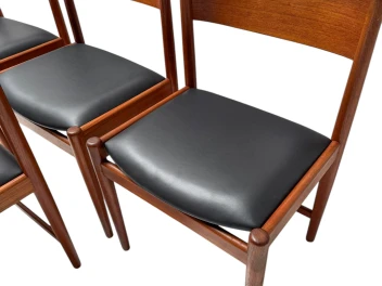 Four Mid-Century Modern Dining Room Chairs by Kurt Østervig for Sibast, 1960s